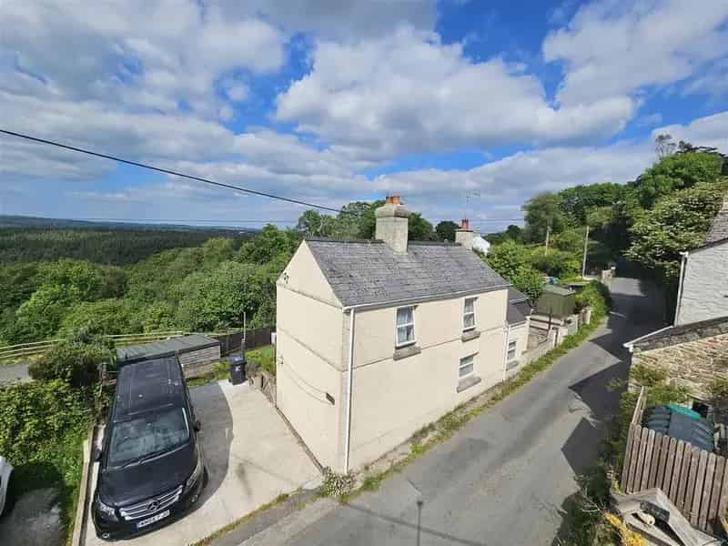 2 Bedroom Cottage for Sale