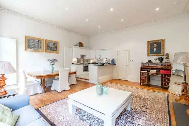 Flat to rent in Evelyn Gardens, South Kensington SW7