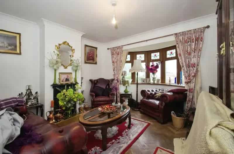 4 Bedroom Detached Dormer Bungalow For Sale