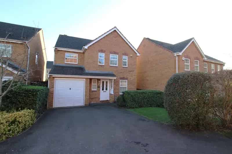 6 Bedroom Detached House HMO Potential High Rental Yield