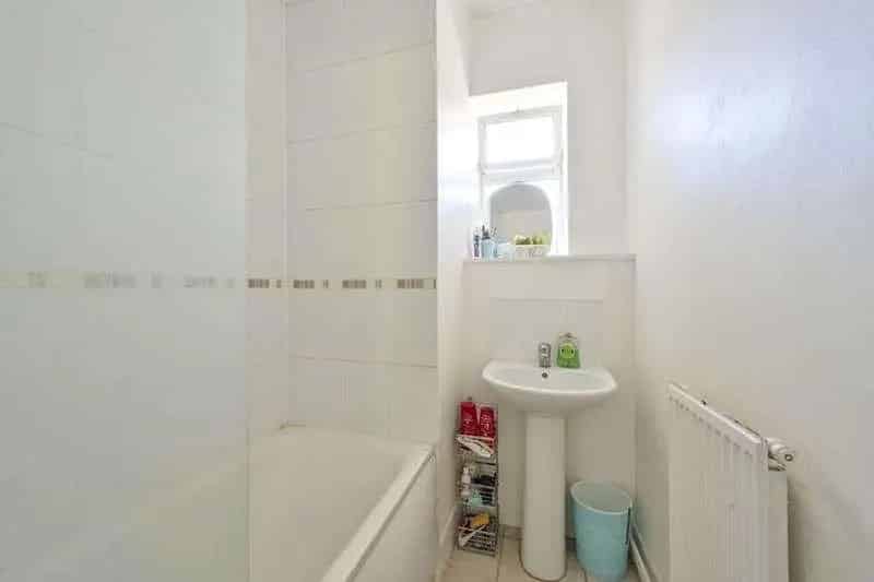 1 bed flat for sale