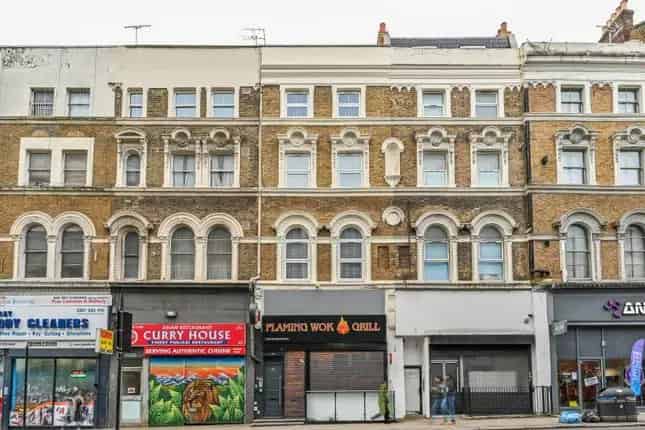 Property for sale in Kilburn High Road, Kilburn, London NW6