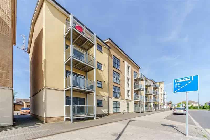 2 Bedroom Apartment to Rent