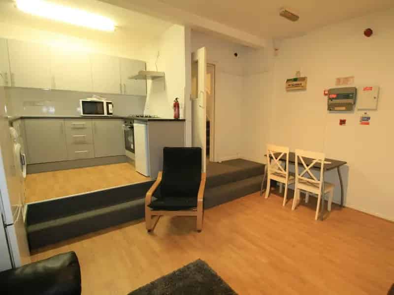 5 Bedroom House Share All Bills Included Near Nottingham Trent University