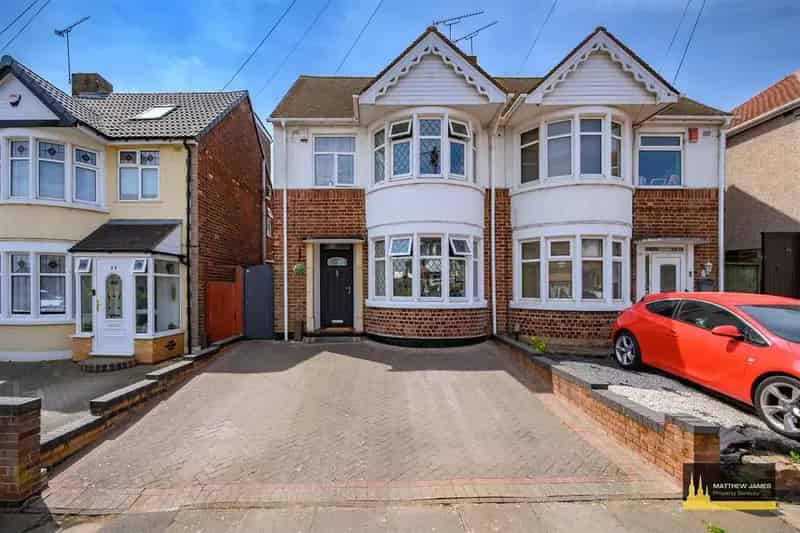 3 Bedroom Semi Detached House For Sale Coventry Poets Corner