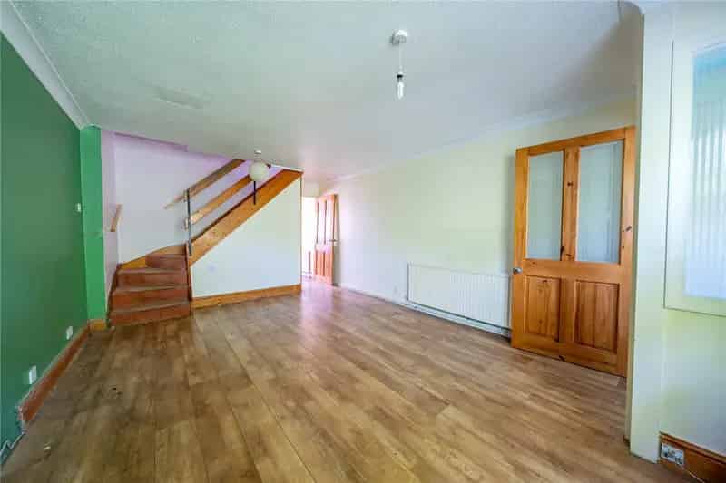 Two Bedroom House Requiring Modernisation Near Good Schools