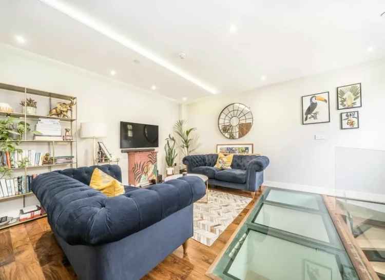 Modern 3-Bedroom Townhouse Hackney Near Hackney Central Station