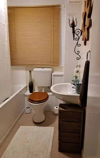 Two Bedroom Ground Floor Flat Near Rame Peninsula
