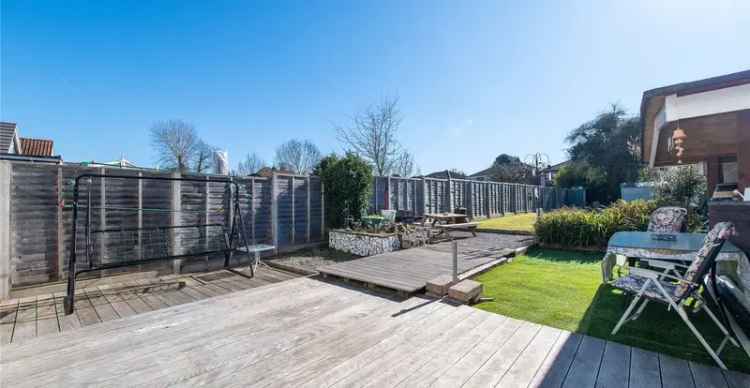 3 Bedroom Bungalow for Sale in Maidstone