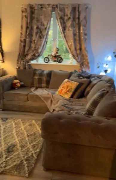 Flat For Rent in Huntingdonshire, England