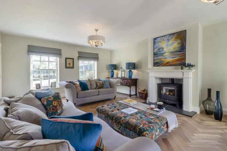 5 Bedroom Detached House for Sale in Trelleck Monmouth