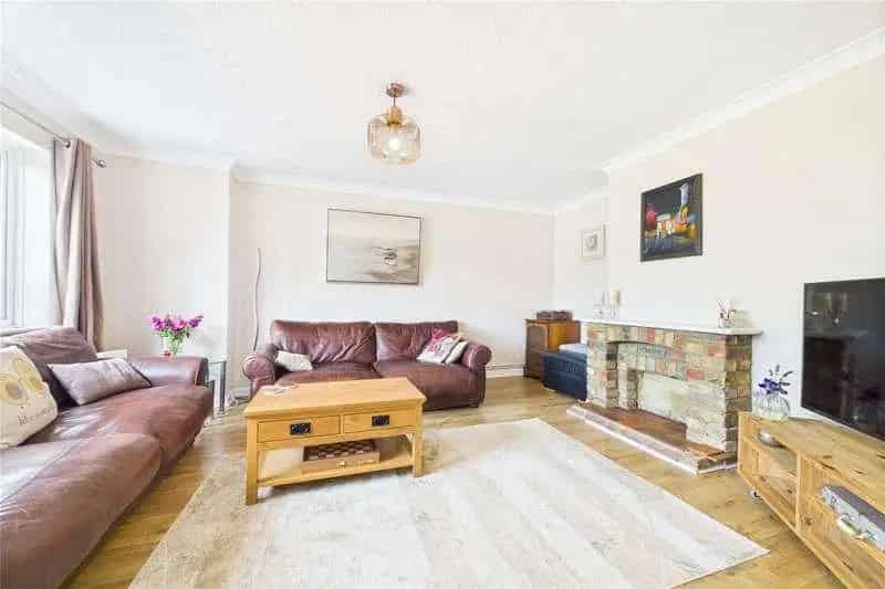 3 Bed House for Sale in SL6 7SD