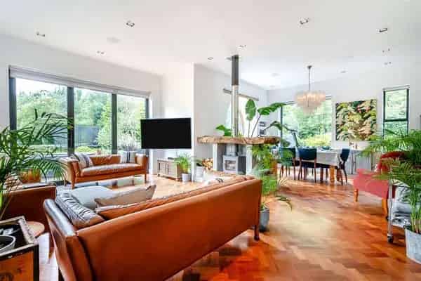 4-Acre Family Home with Landscaped Gardens, Annexe & Outbuildings