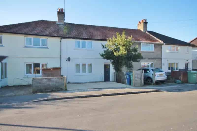 1 bedroom House
 To Rent