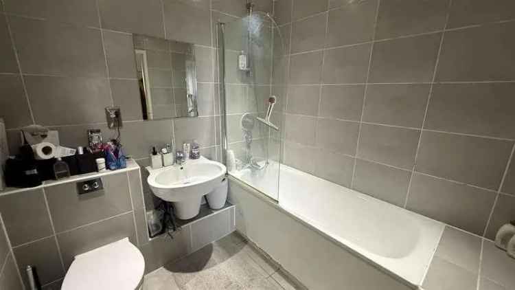 2 Bed Flat for Sale Kings Cross Newly Built Modern Flat