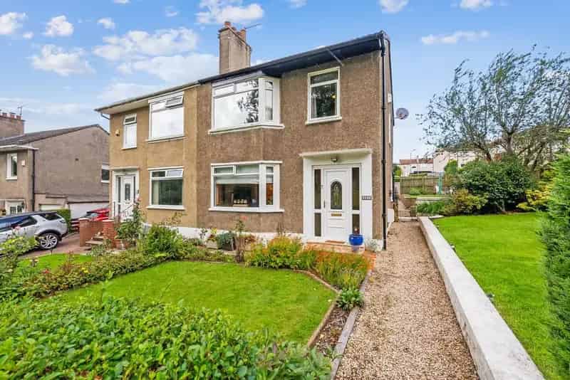 3 Bedroom Semi Detached House For Sale Shawlands