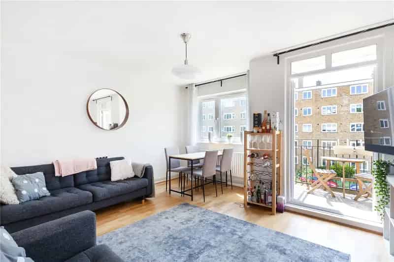 2 Bedroom Flat Putney London