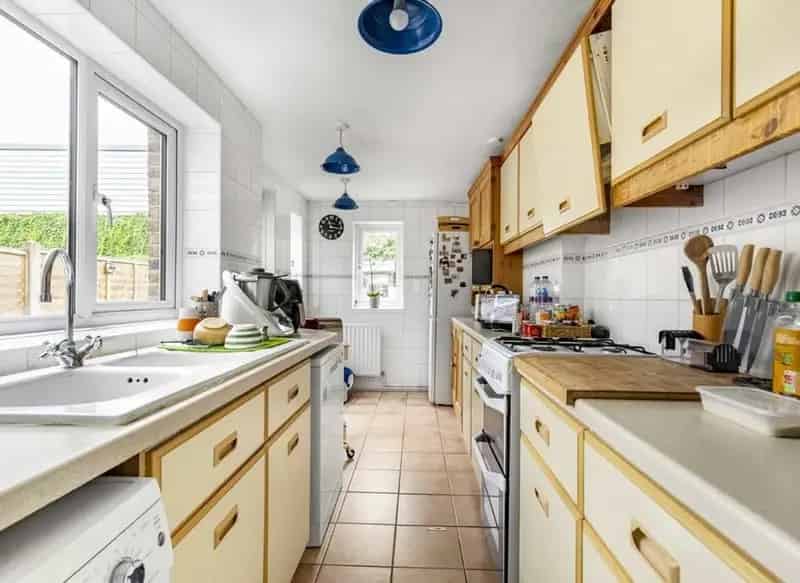 Two Bedroom Cottage Near North Sheen Station