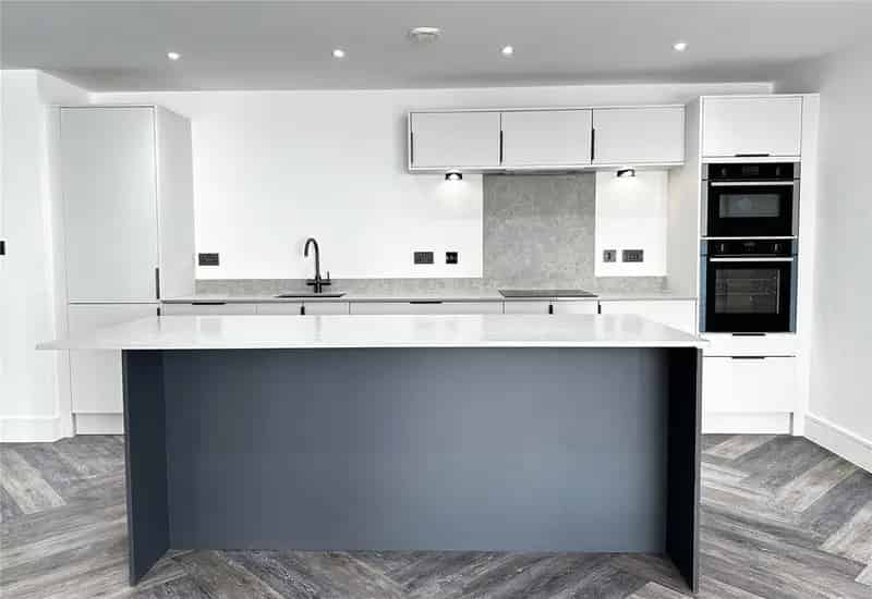 2 Bedroom Apartment for Sale