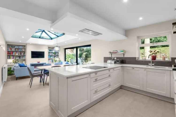 4 Bedroom Detached House For Sale Alwoodley