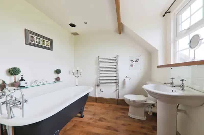 4 Bedroom Period Cottage For Sale