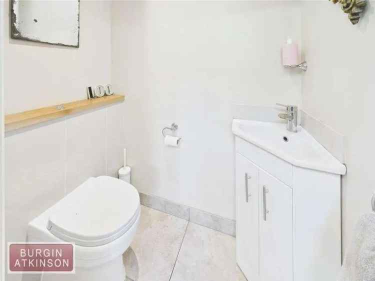 4 Bed Detached House For Sale Large Plot En Suite Garage