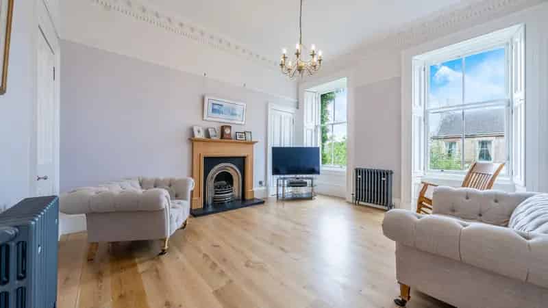 2 Bedroom Flat Strathbungo Glasgow