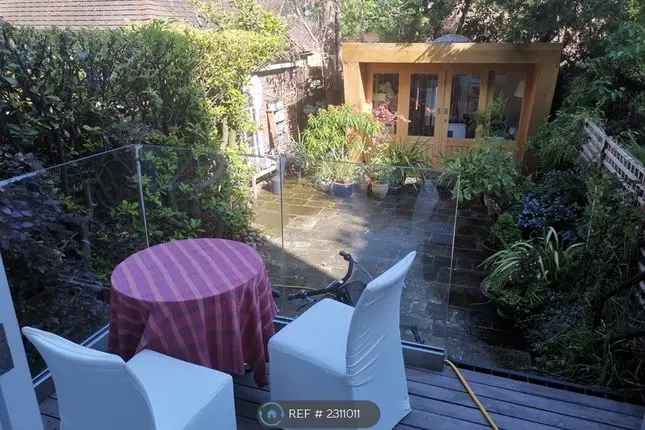 Semi-detached house to rent in Meadow Close, Richmond TW10