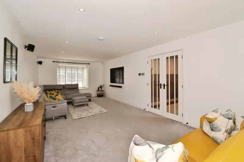 House For Sale , Leicester, England