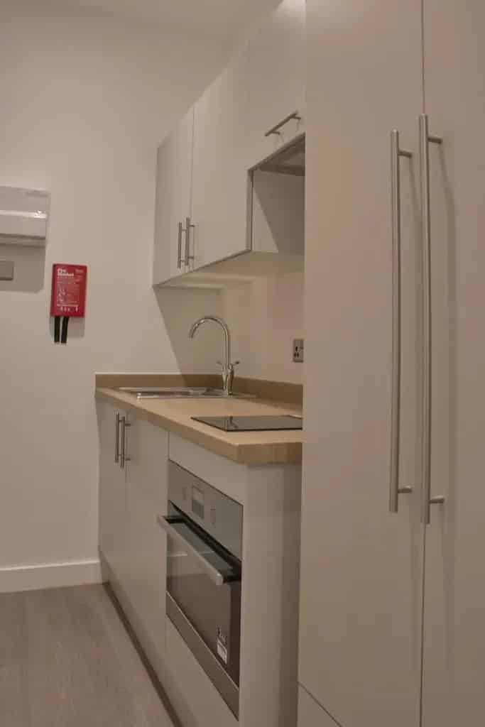 1 Bedroom Ground Floor Flat to Rent for Young Renters and Students