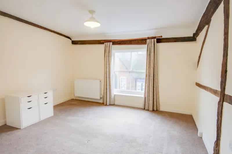 1 Bedroom Flat To Rent