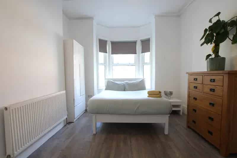 1 Bedroom Studio House to Rent