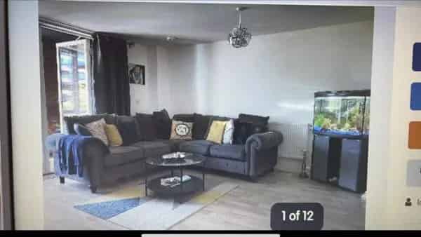 Spacious 2-Bedroom Apartment Streatham Hill  Modern Amenities