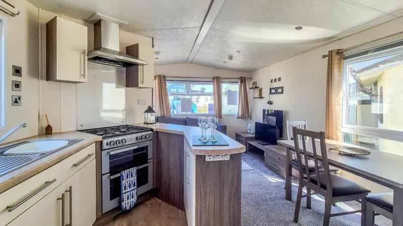 2 Bedroom Park Home for Sale