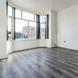 3 Bedroom House Manchester 57m² Available Now