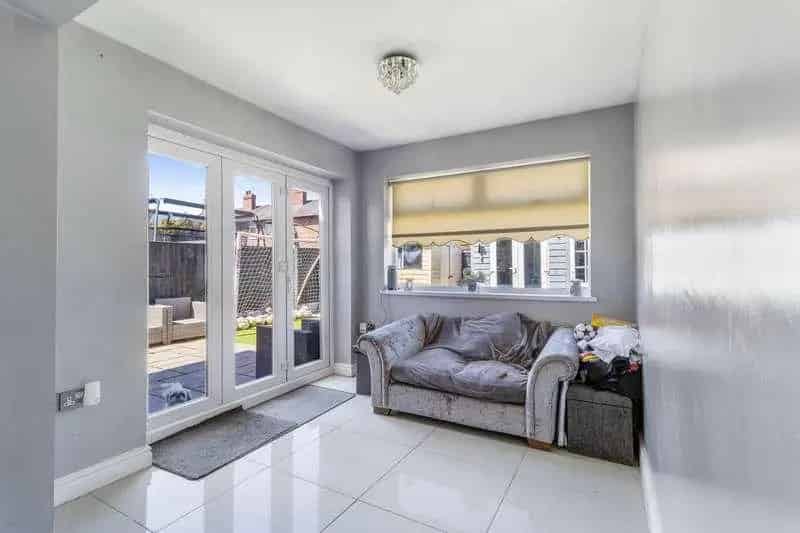 3 Bed End Terrace House For Sale