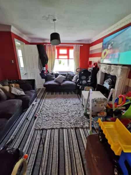 2 Large Double Bedroom House Near Schools