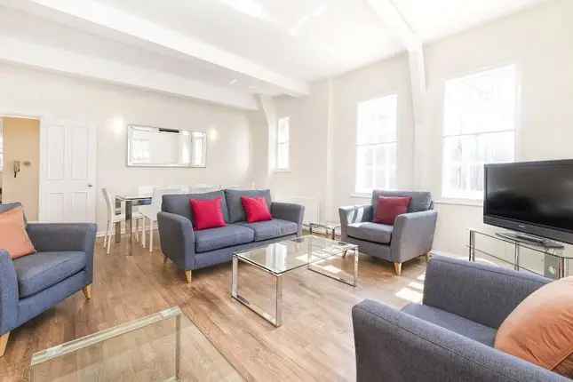 Two Bedroom Flat to Rent in Covent Garden WC2N