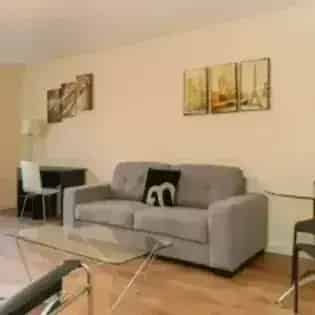 1 Room Flat 122m² Birmingham City Centre Apartment