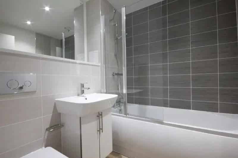 Luxury 2-Bedroom Apartment in Birmingham with Stunning City Views