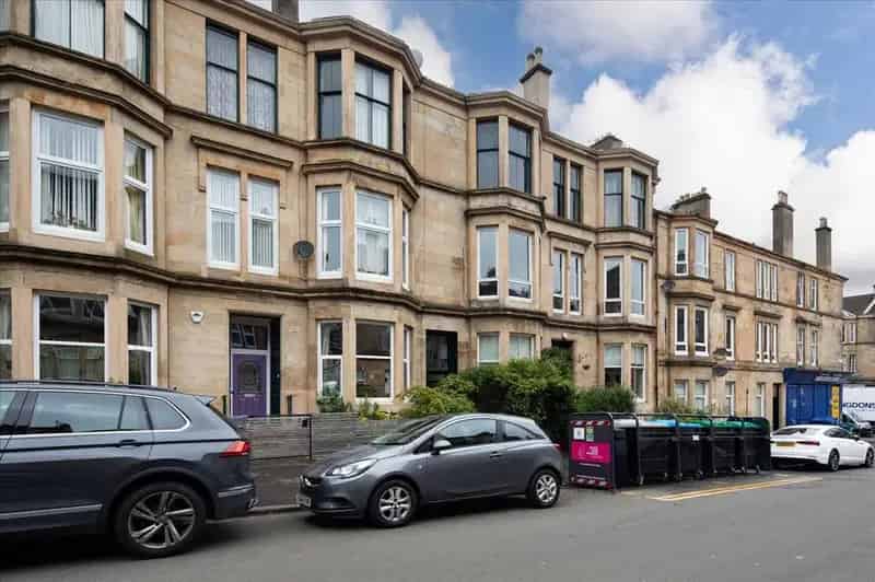 3 Bedroom Flat for Sale Glasgow Lanarkshire