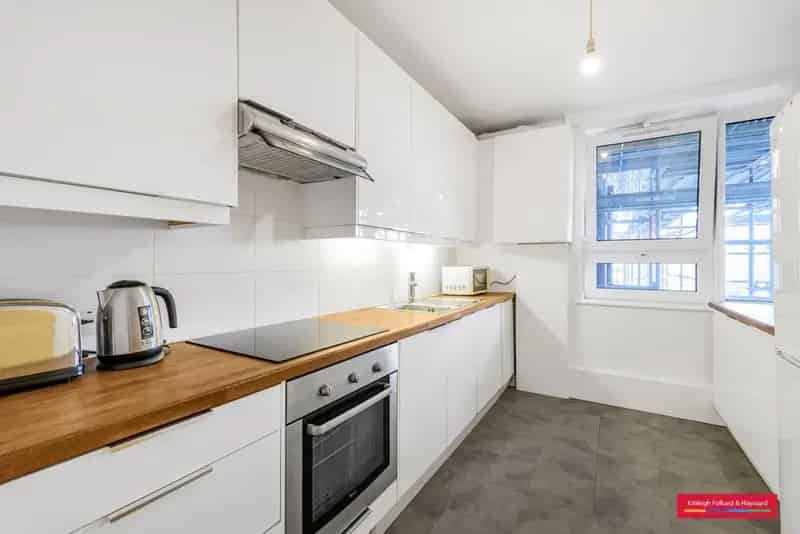 2 Double Bedroom Flat near Swiss Cottage Station