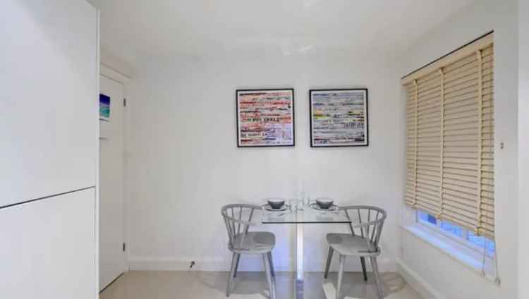 2 Bedroom Apartment Chelsea 843 sq ft
