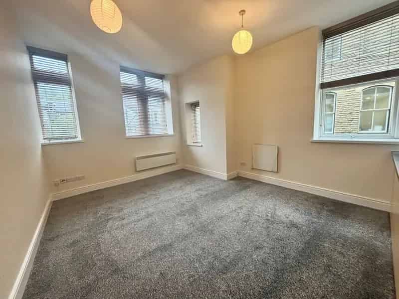 2 Bedroom Flat to Rent Todmorden West Yorkshire
