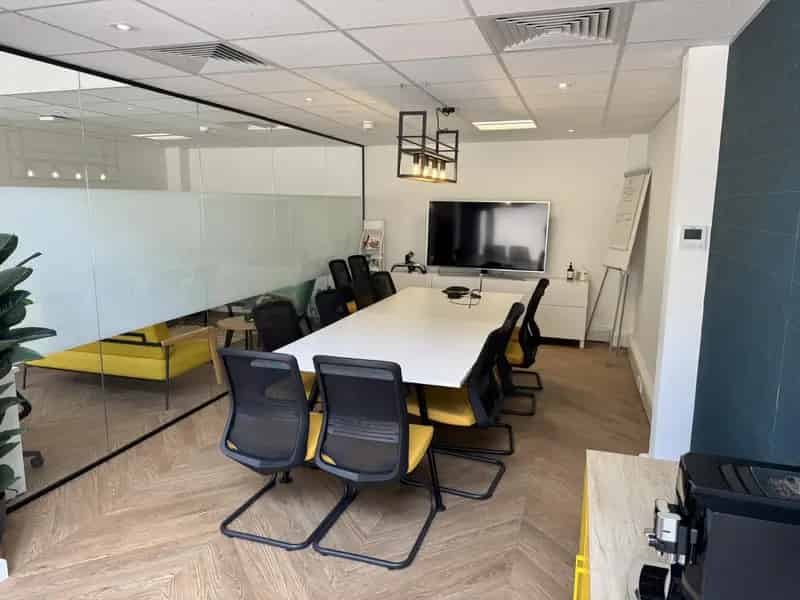 High Quality Town Centre Offices Woking