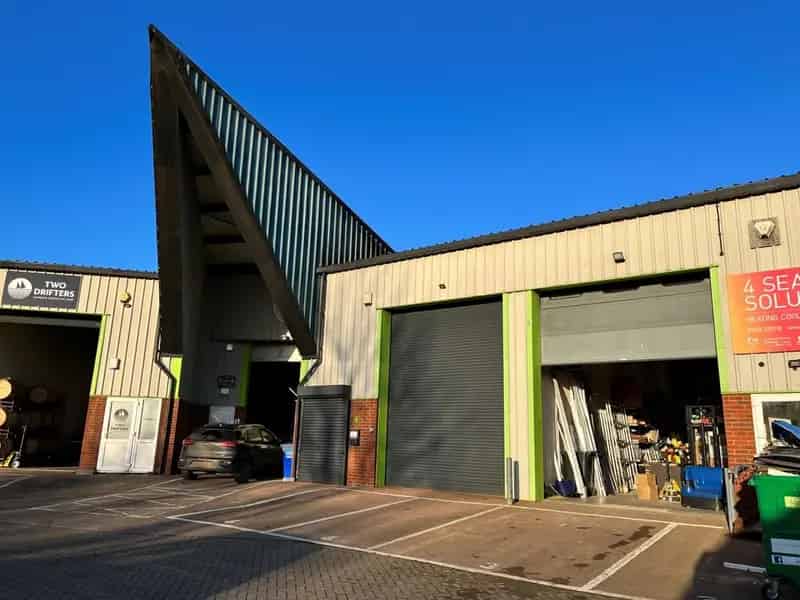 Mid Terrace Industrial Warehouse Unit Exeter Airport Business Park