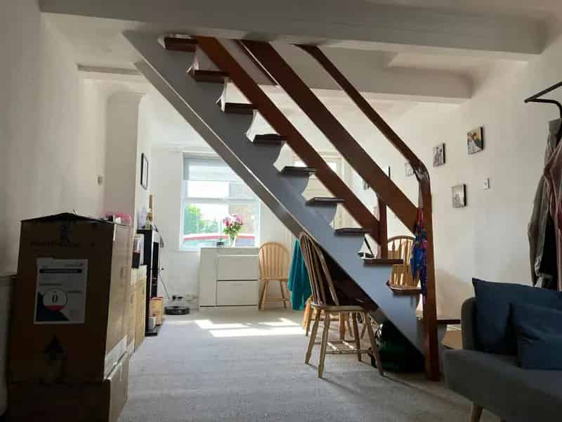 3 Bed Mid Terrace House New Town Colchester Close Amenities Train Station