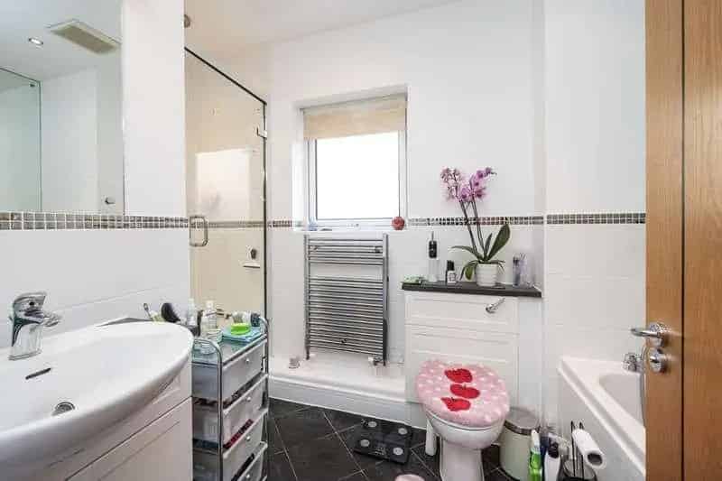 1 Bed Flat for Sale near City