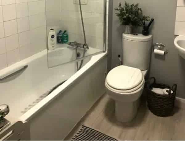 2-Bed Flat Near Brockwell Park Secure Parking