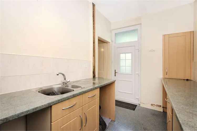 1 Bed Flat - Maindoor with 1 Reception Room